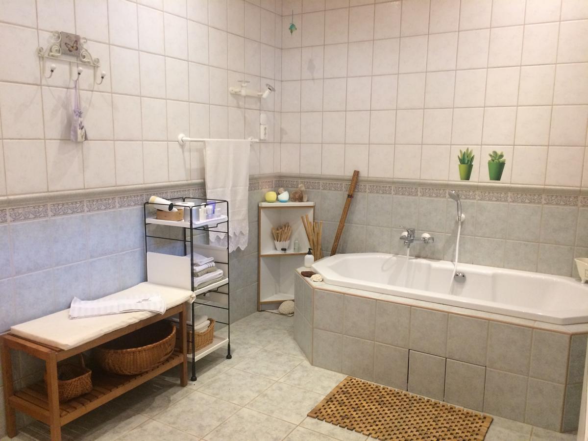 Отель Nora Porta Palkonya Экстерьер фото